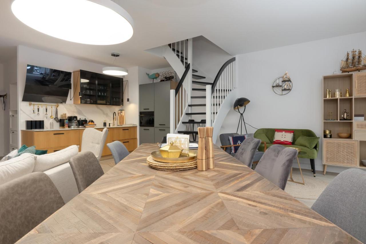 A Morze Apartament ポビエロボ エクステリア 写真